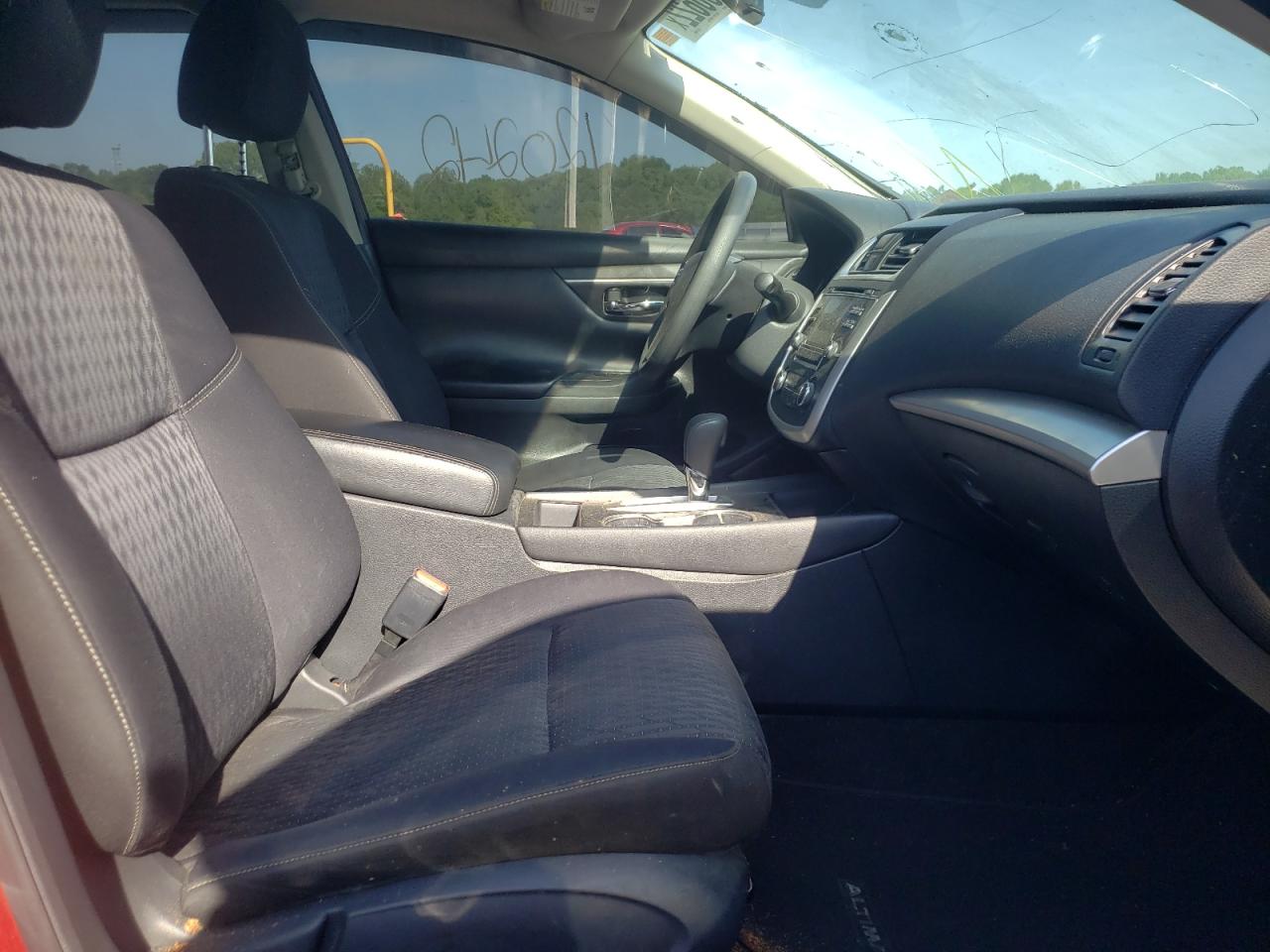 Photo 5 from auction – 2016 NISSAN ALTIMA 2.5 with VIN 1N4AL3APXGN346746