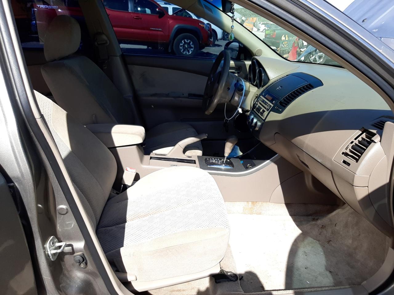 Photo 5 from auction – 2005 NISSAN ALTIMA S with VIN 1N4AL11D75C955361
