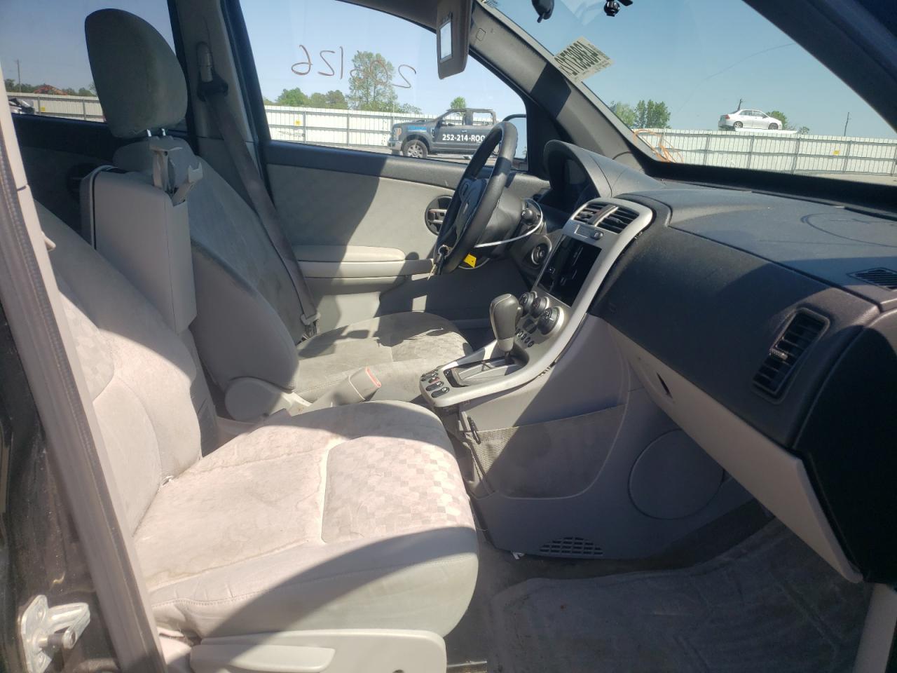 Photo 5 from auction – 2006 CHEVROLET EQUINOX LT with VIN 2CNDL73FX66031950