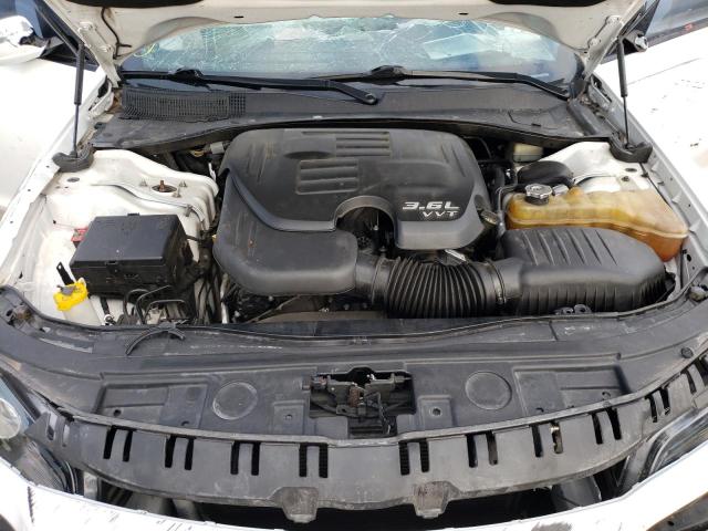 Photo 7 from auction – 2014 CHRYSLER 300 S with VIN 2C3CCABG3EH232636