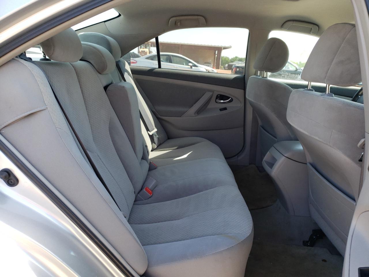 Photo 6 from auction – 2007 TOYOTA CAMRY CE with VIN 4T1BE46K67U581318