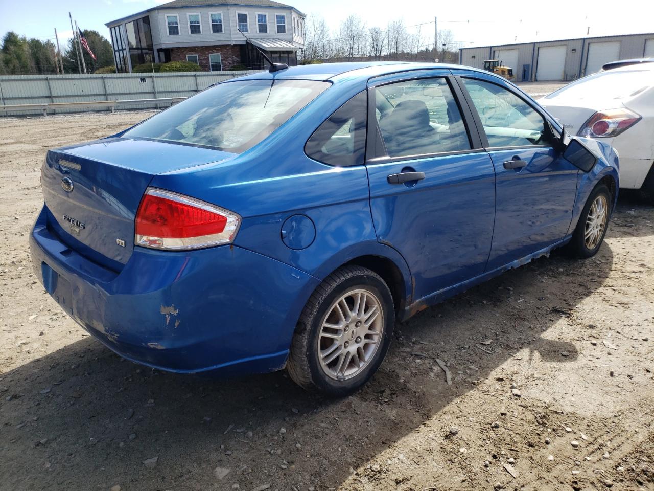 Photo 4 from auction – 2010 FORD FOCUS SE with VIN 1FAHP3FNXAW150933