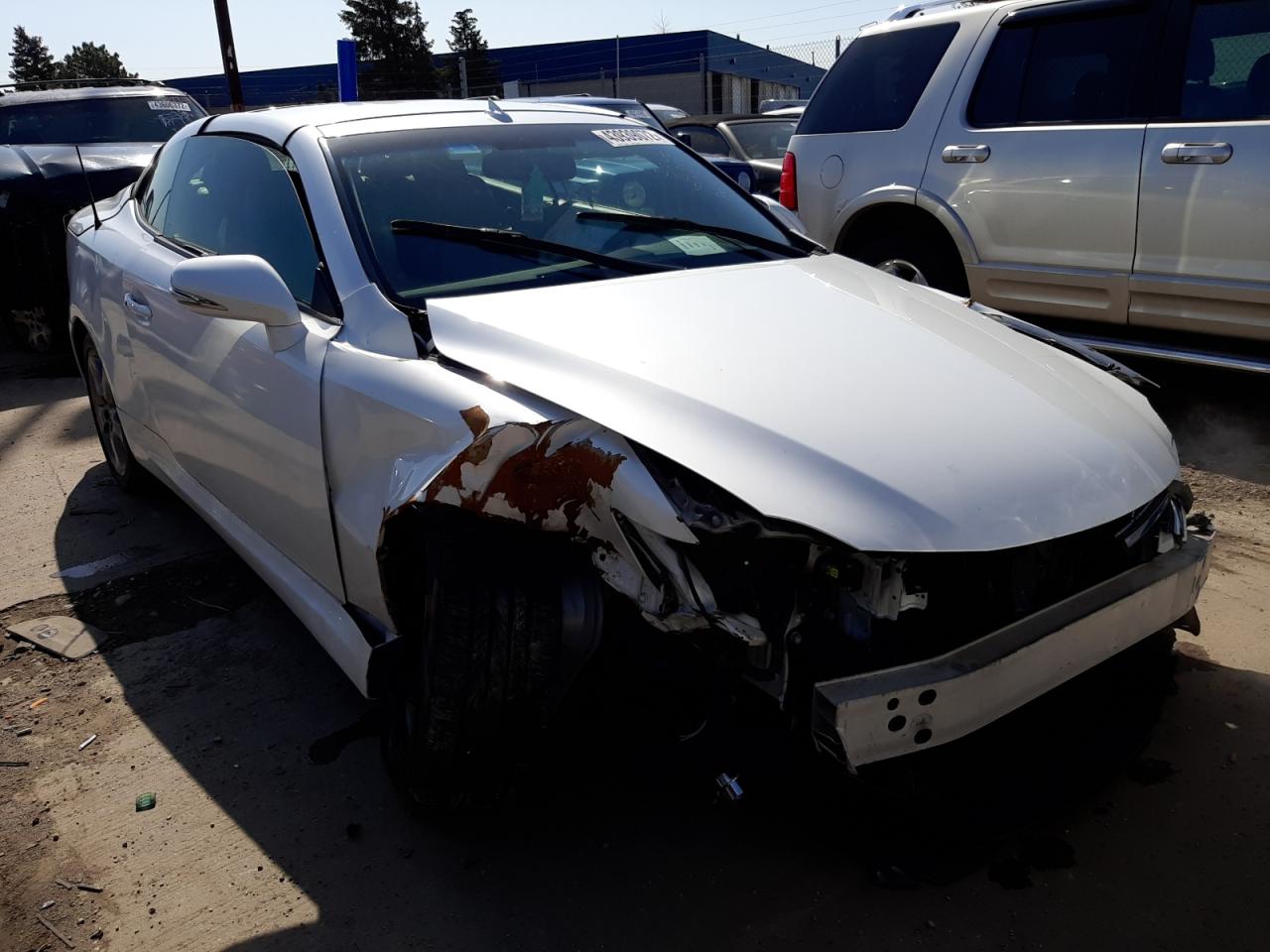 LEXUS IS 350 2011 with VIN JTHFE2C28B2505066 - Photo from auction