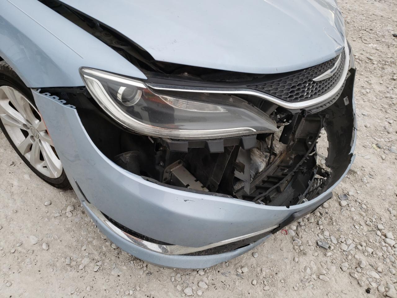 Photo 9 from auction – 2015 CHRYSLER 200 LIMITE with VIN 1C3CCCAB2FN635713