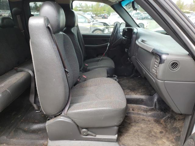 Photo 5 from auction – 2005 CHEVROLET SILVERADO with VIN 1GCEC19VX5E114955