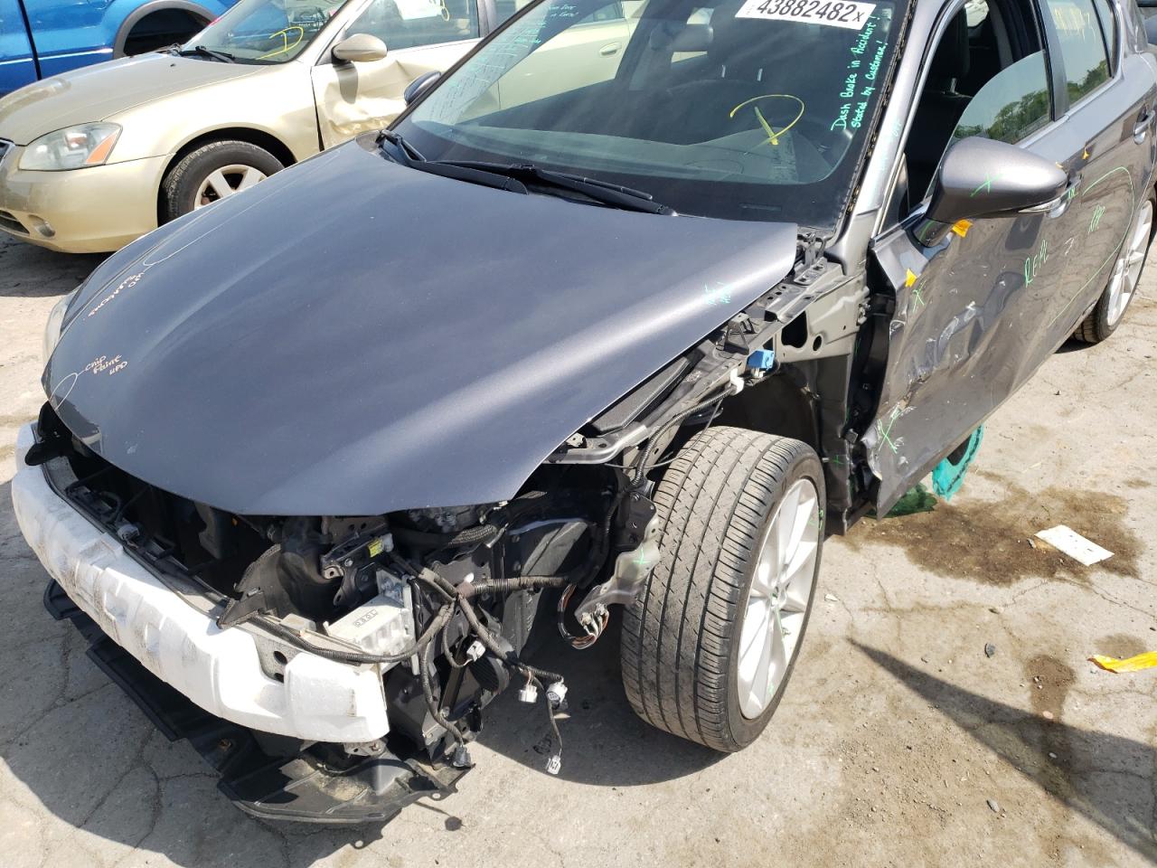 Photo 9 from auction – 2013 LEXUS CT 200 with VIN JTHKD5BHXD2171487