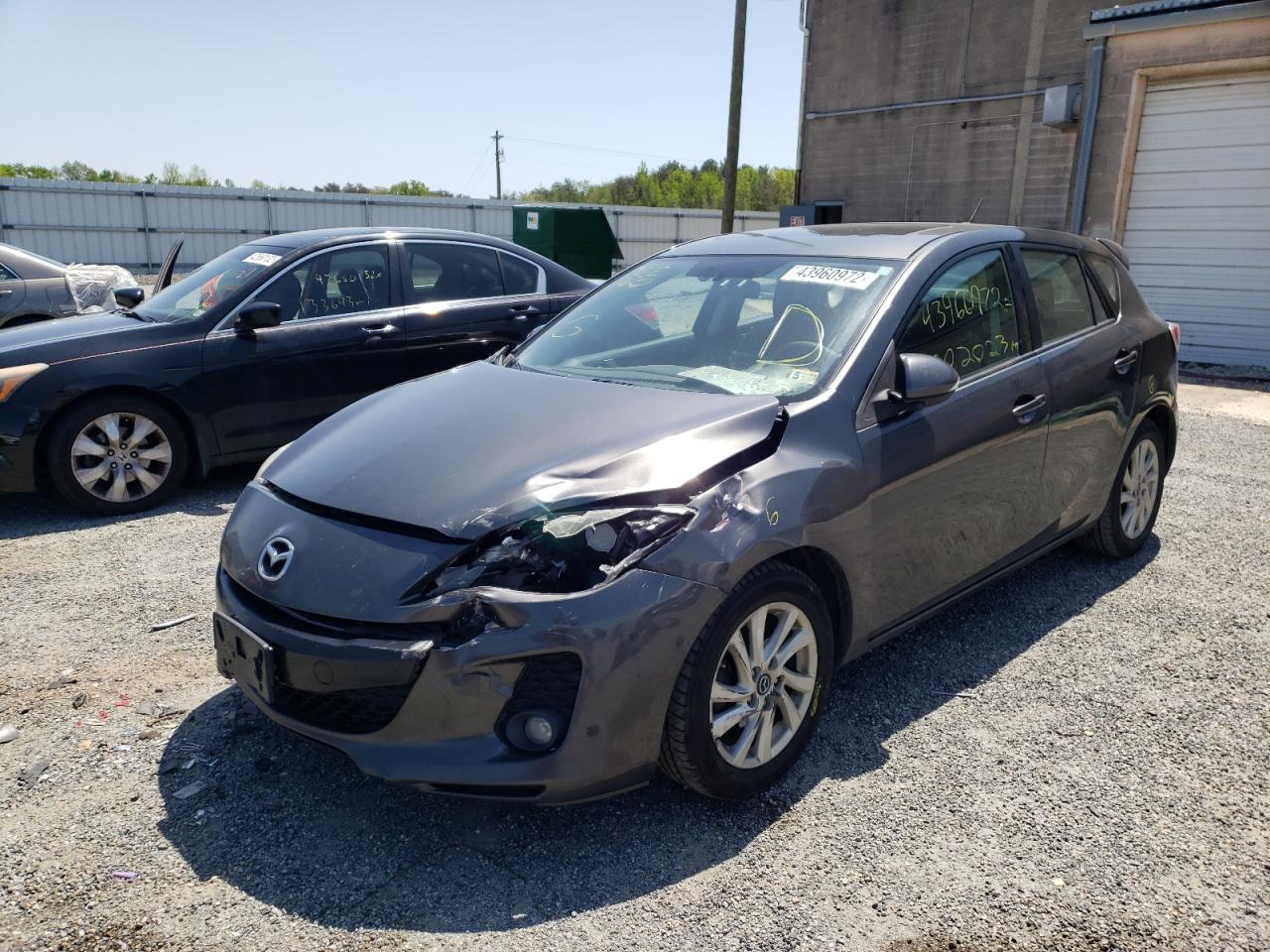 Photo 2 from auction – 2013 MAZDA 3 I with VIN JM1BL1MP2D1725483
