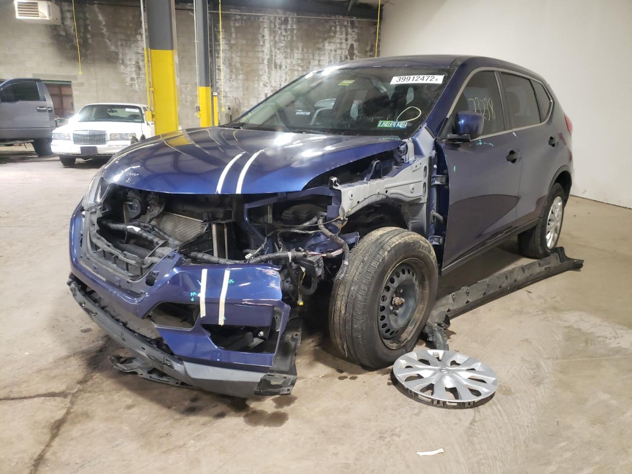 Photo 2 from auction – 2017 NISSAN ROGUE S with VIN KNMAT2MV8HP550790