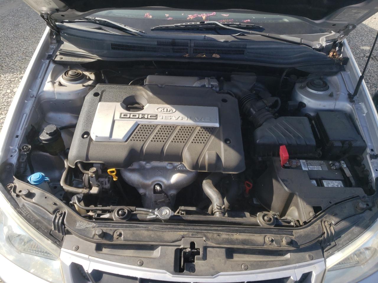 Photo 7 from auction – 2004 KIA SPECTRA LX with VIN KNAFE122445013520