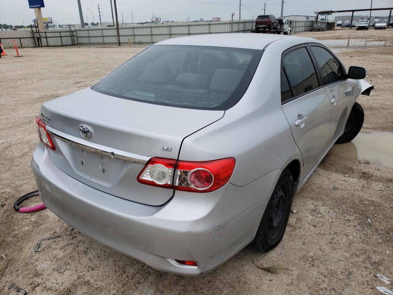 Photo 4 from auction – 2011 TOYOTA COROLLA with VIN 2T1BU4EE4BC623350