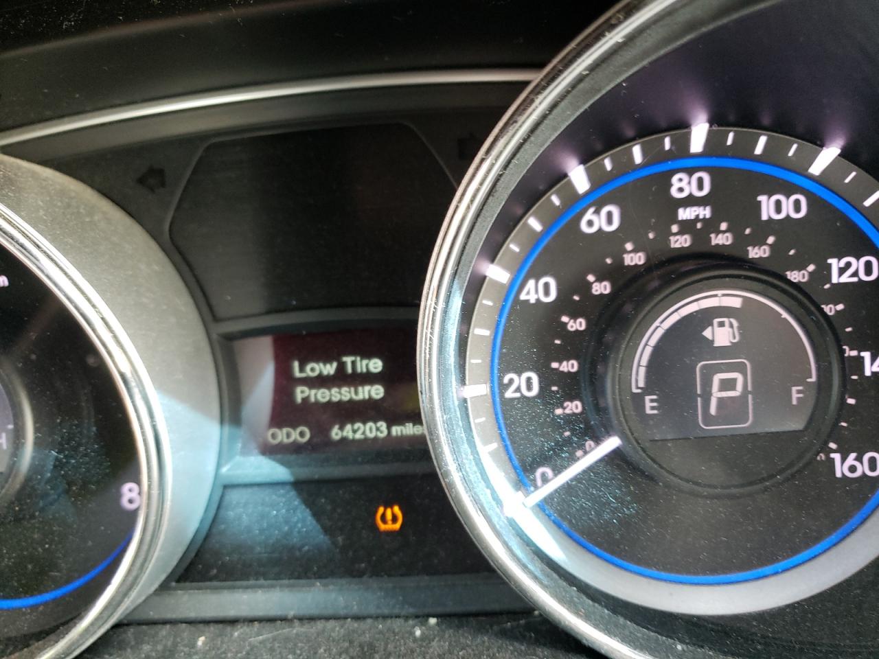Photo 8 from auction – 2014 HYUNDAI SONATA GLS with VIN 5NPEB4AC1EH821683