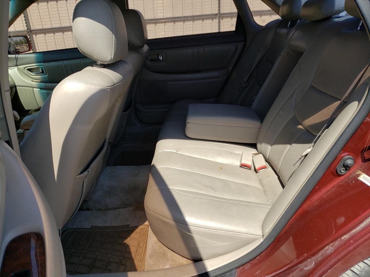 Photo 6 from auction – 2000 TOYOTA AVALON XL with VIN 4T1BF28B1YU075587