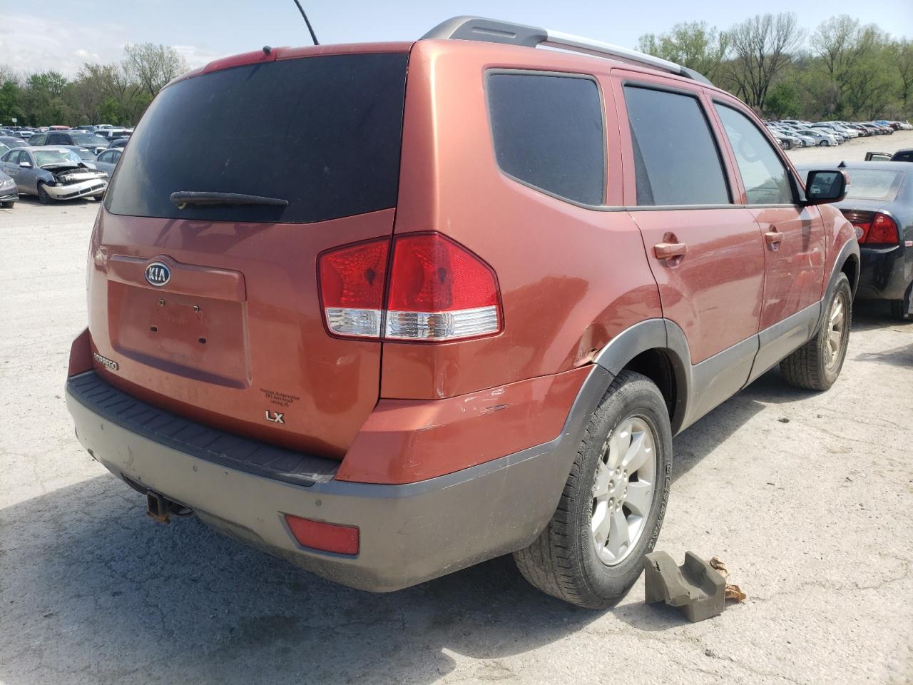 Photo 4 from auction – 2009 KIA BORREGO LX with VIN KNDJH741095017616