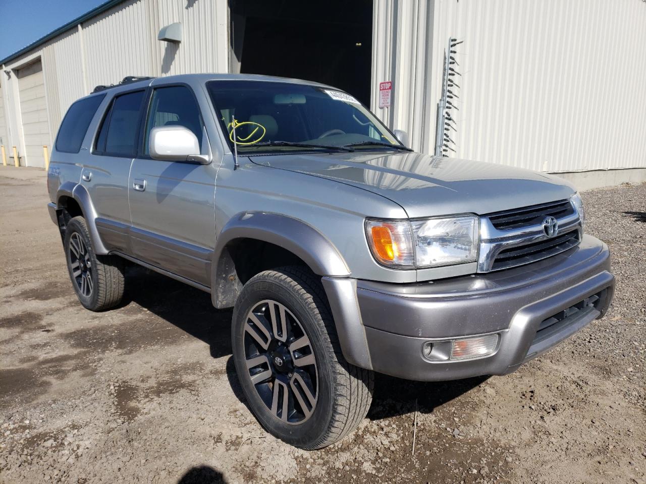 Photo 1 from auction – 2002 TOYOTA 4RUNNER LI with VIN JT3HN87R729060965
