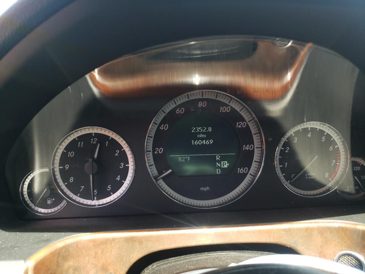 Photo 8 from auction – 2011 MERCEDES-BENZ E 350 4MAT with VIN WDDHF8HB5BA299297
