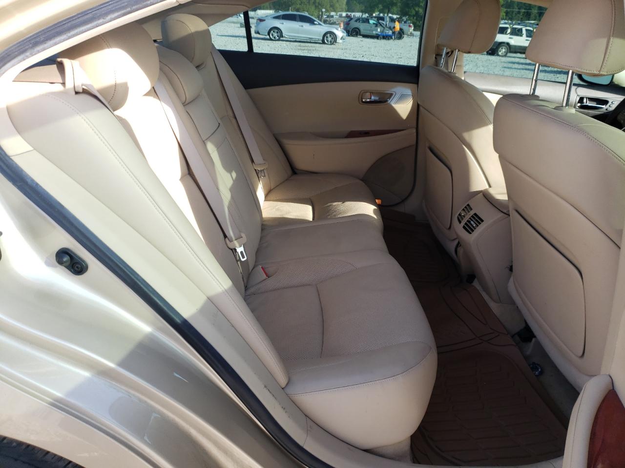 Photo 6 from auction – 2007 LEXUS ES 350 with VIN JTHBJ46G472024431