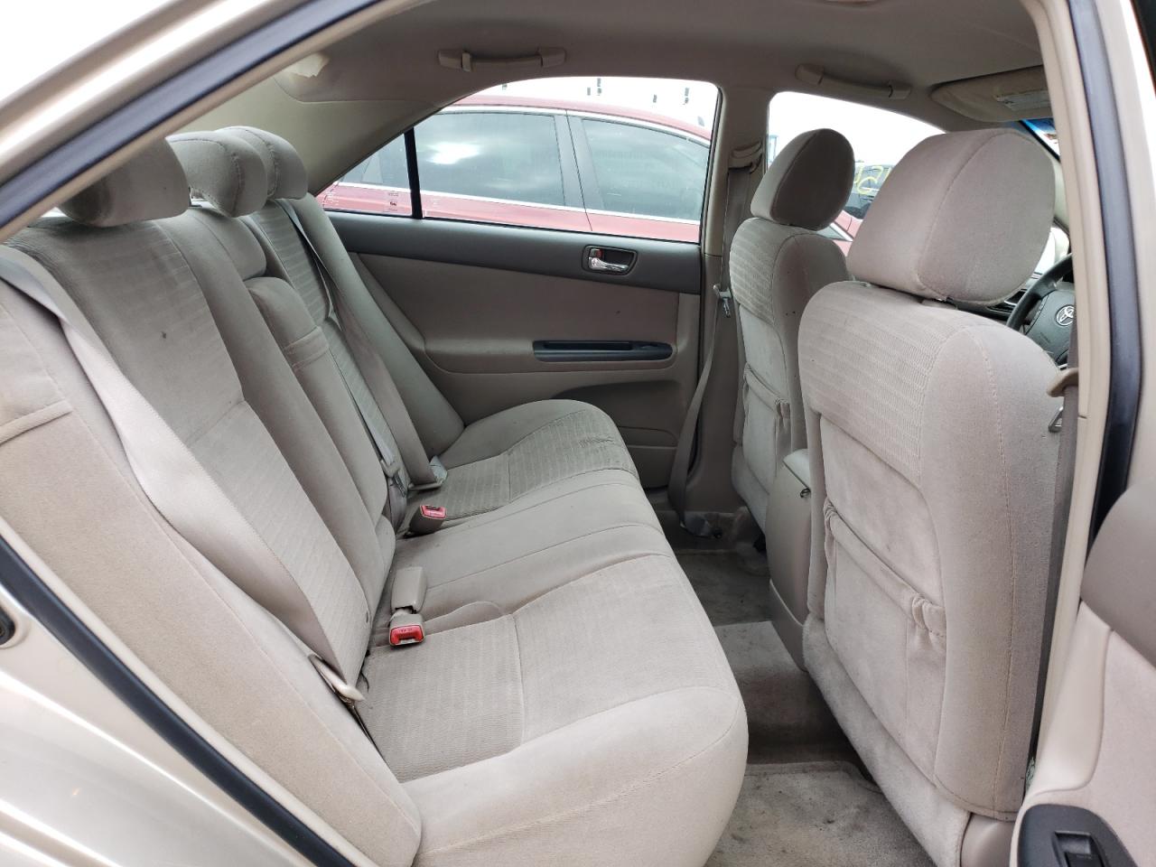 Photo 6 from auction – 2005 TOYOTA CAMRY LE with VIN 4T1BE32K65U397381