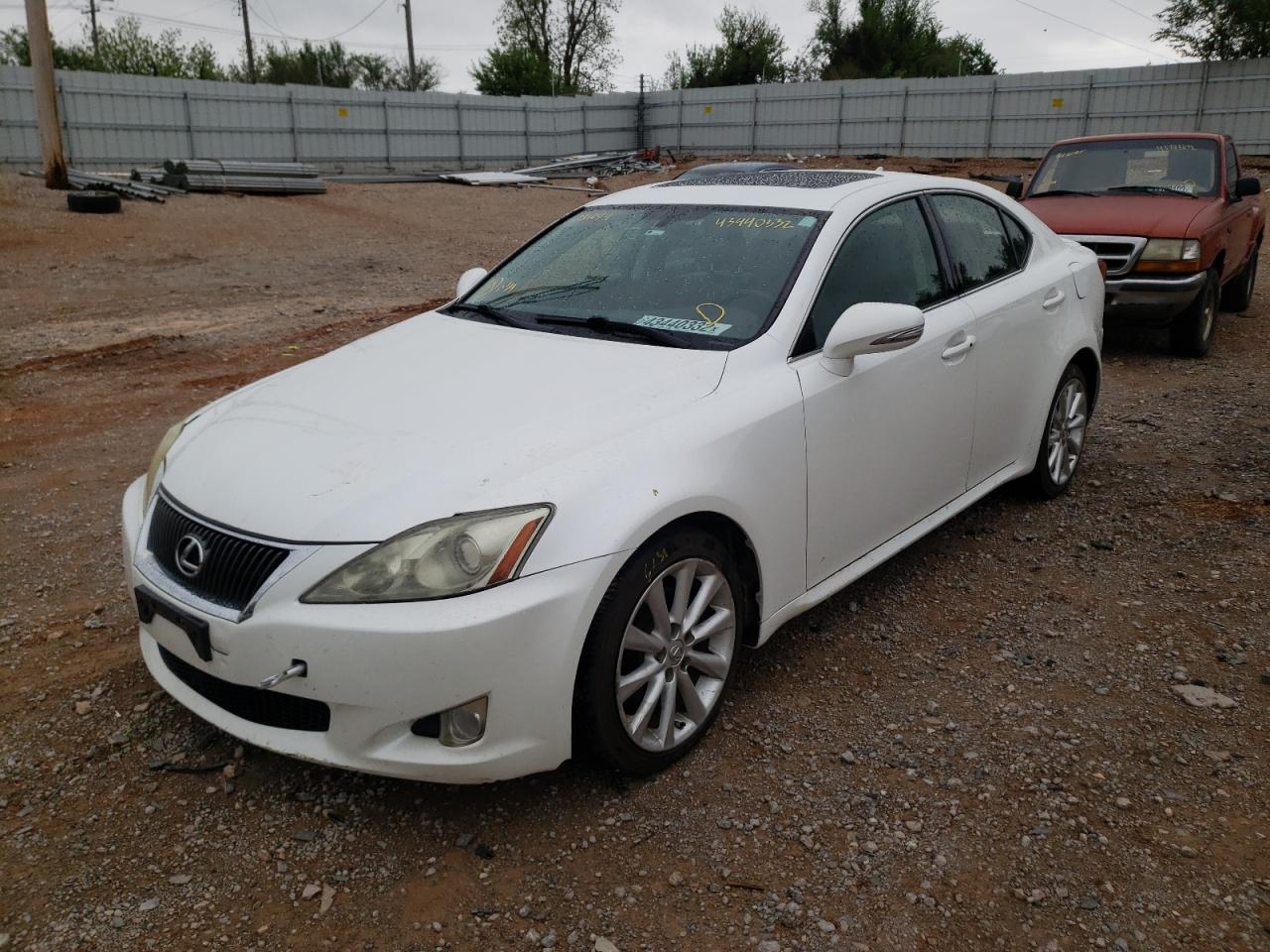 صورة رقم 2 من المزاد - 2009 LEXUS IS 250 مع VIN JTHCK262092031244