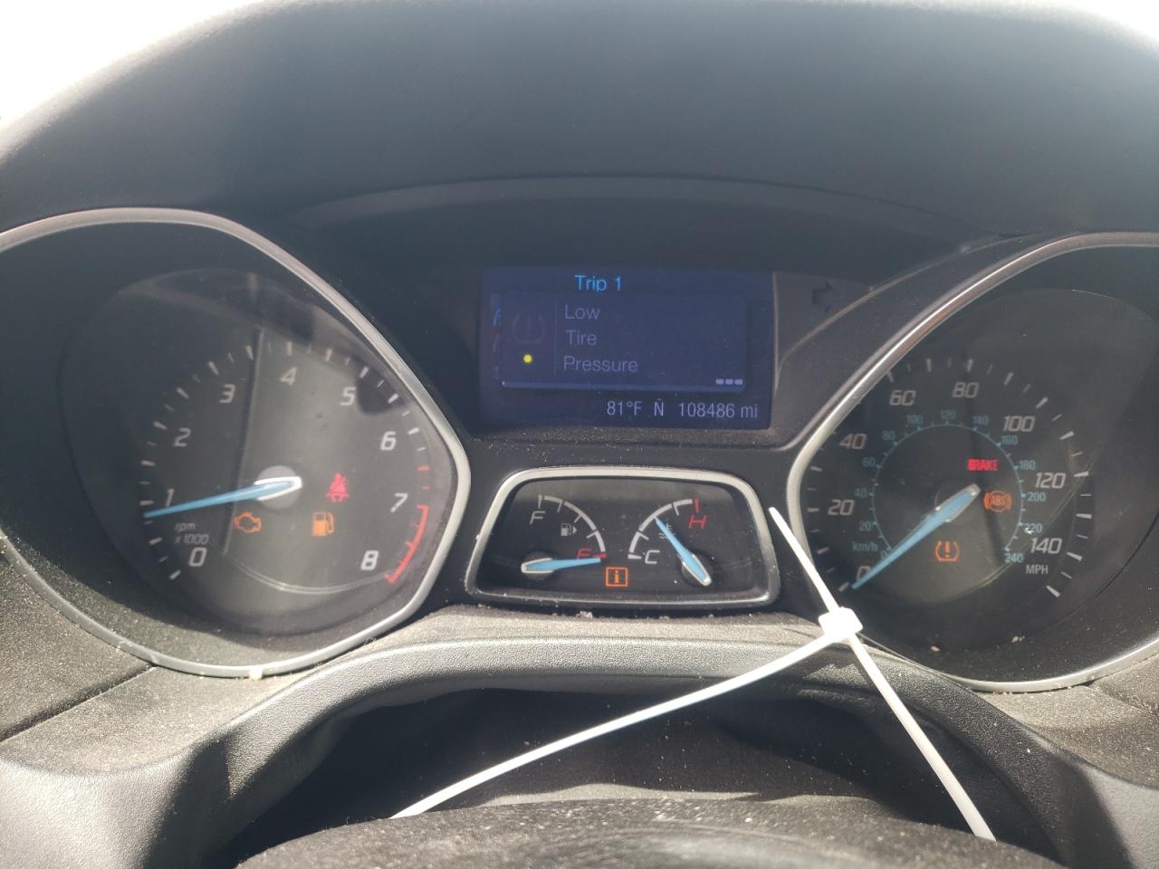 Photo 8 from auction – 2013 FORD FOCUS SE with VIN 1FADP3F22DL105155
