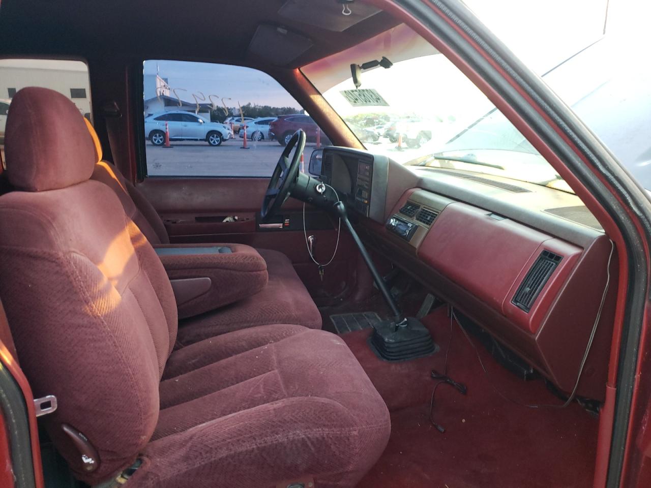 Photo 5 from auction – 1990 CHEVROLET GMT-400 C1 with VIN 2GCEC19K0L1205463