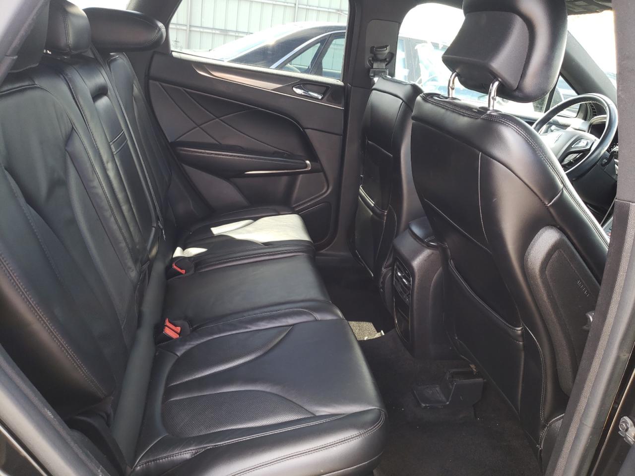 Photo 6 from auction – 2015 LINCOLN MKC with VIN 5LMCJ1A98FUJ26646