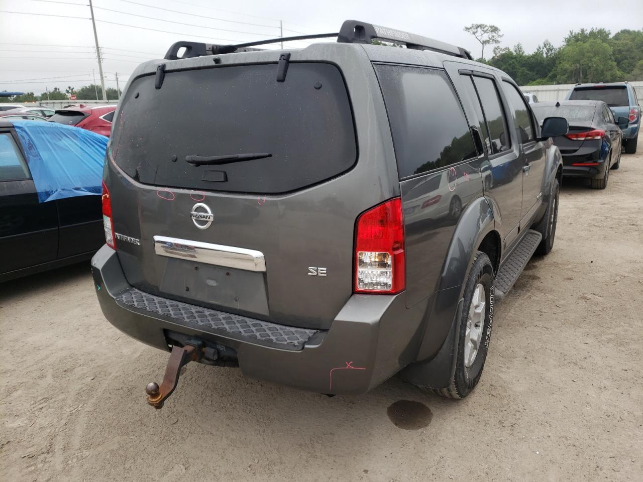 Photo 4 from auction – 2005 NISSAN PATHFINDER with VIN 5N1AR18U75C715365