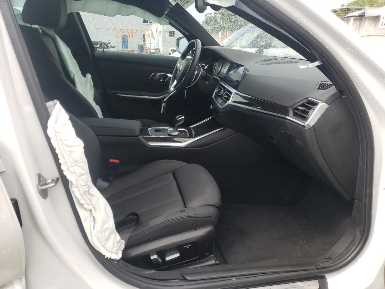 Photo 5 from auction – 2021 BMW 330I with VIN 3MW5R1J05M8B85607