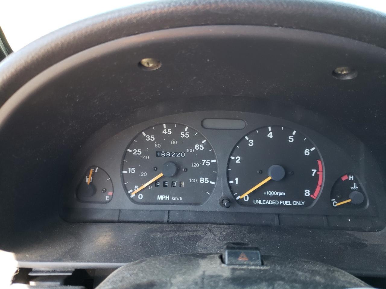 Photo 8 from auction – 1996 GEO TRACKER with VIN 2CNBE1868T6927828
