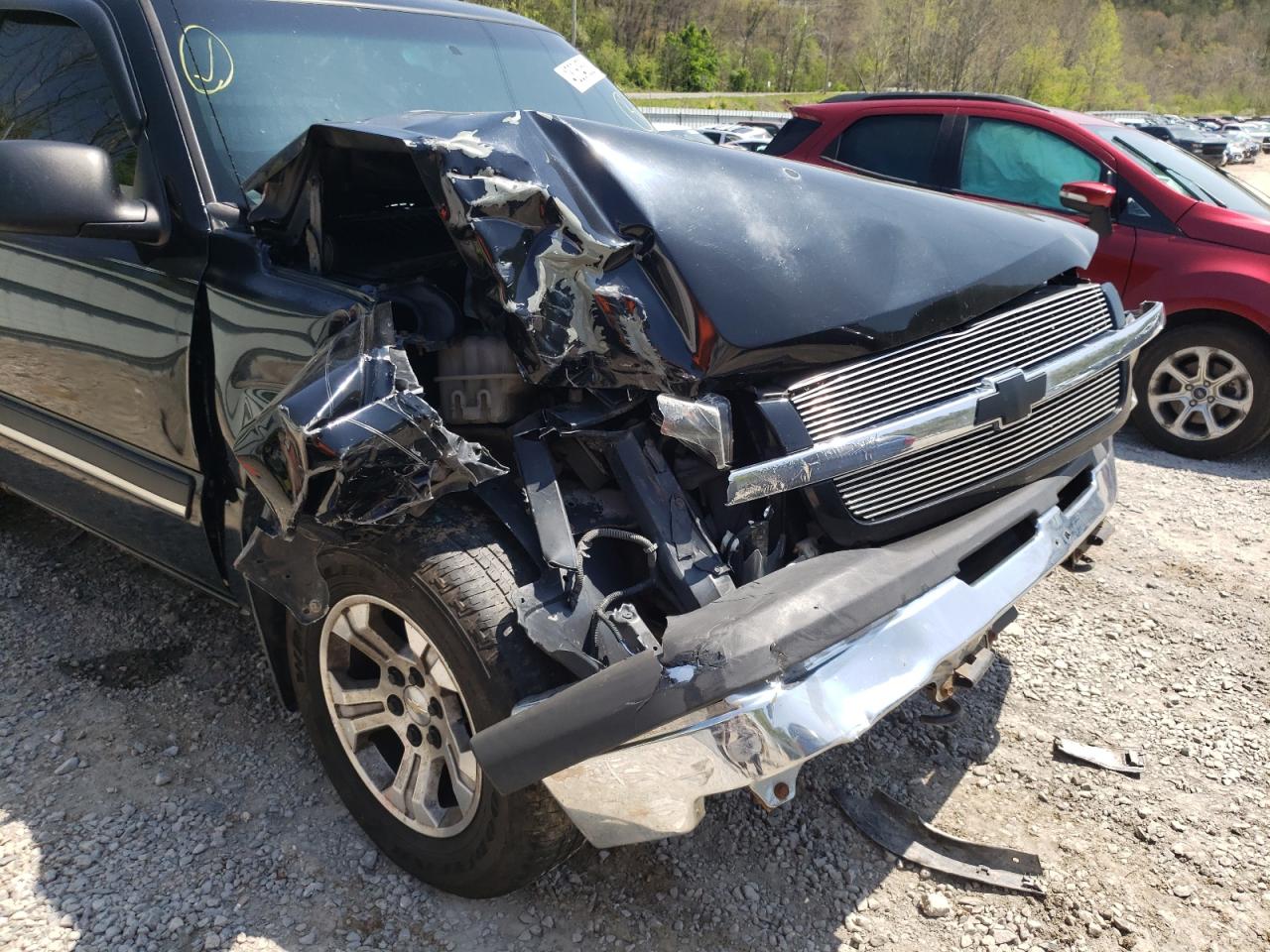 Photo 9 from auction – 2004 CHEVROLET SILVERADO with VIN 1GCEK14X84Z344447