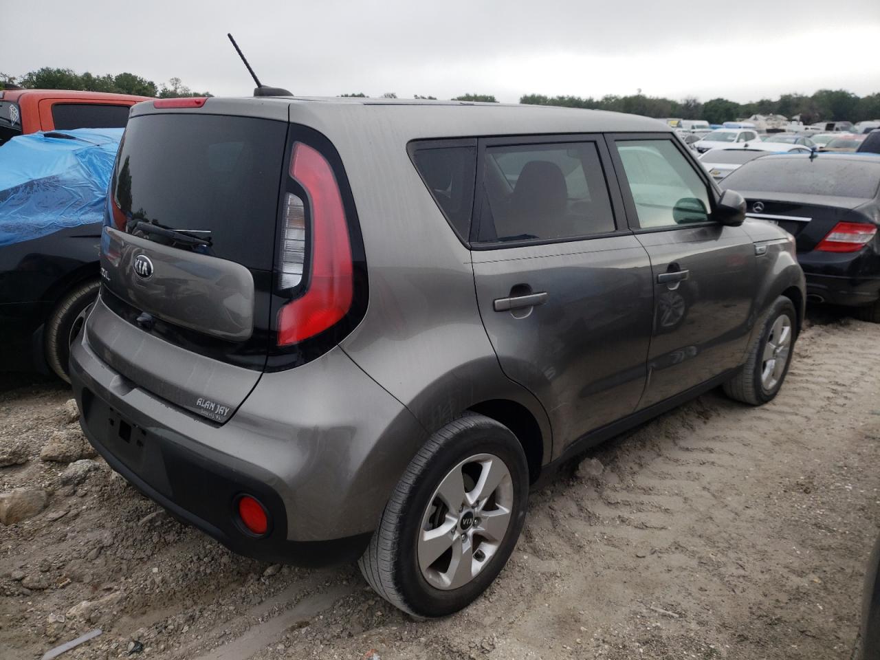Photo 4 from auction – 2019 KIA SOUL with VIN KNDJN2A26K7695810