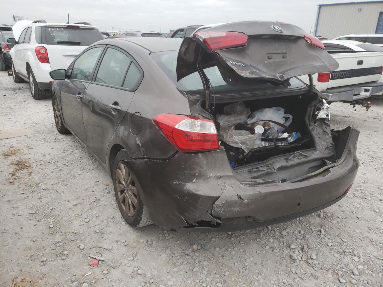 Photo 3 from auction – 2014 KIA FORTE LX with VIN KNAFX4A67E5097379