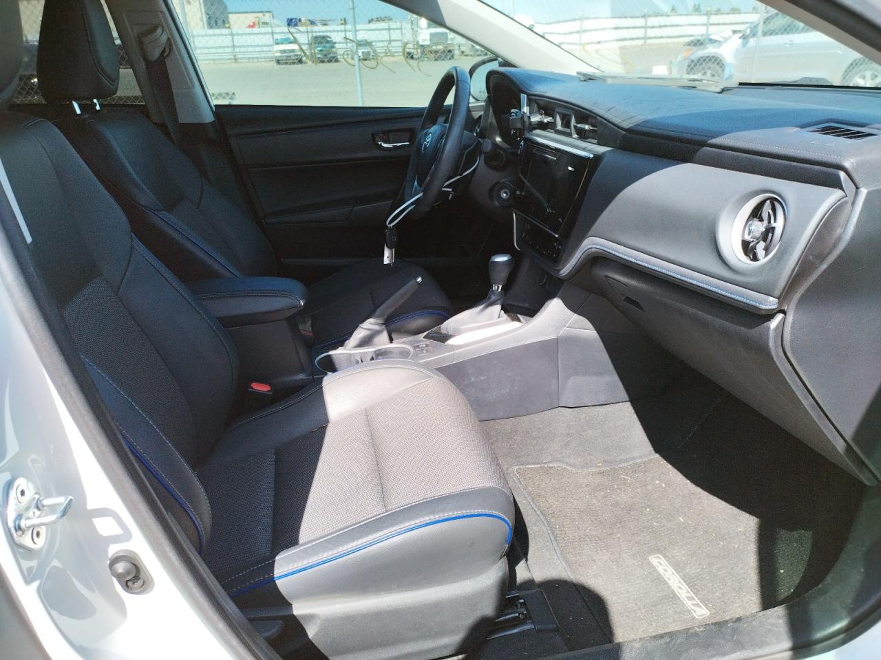 Photo 5 from auction – 2017 TOYOTA COROLLA L with VIN 2T1BURHE4HC900208