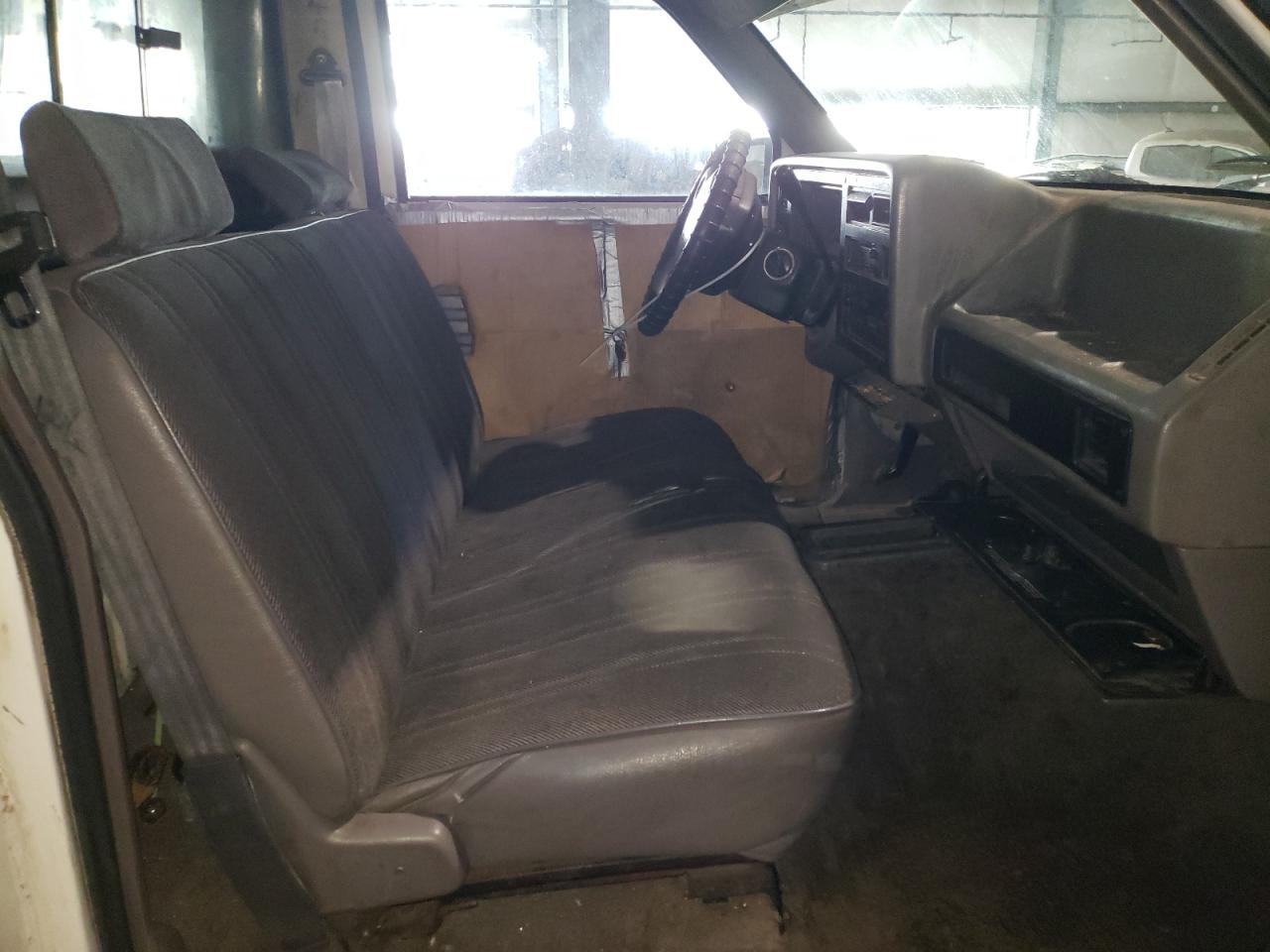 Photo 5 from auction – 1994 DODGE DAKOTA with VIN 1B7GG26X3RW140516