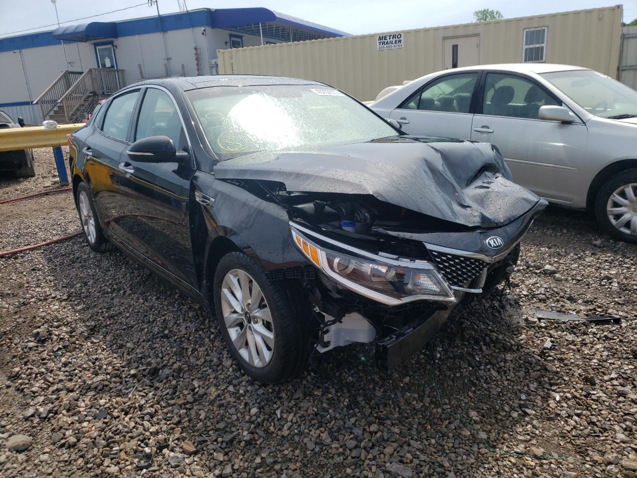 Photo 1 from auction – 2018 KIA OPTIMA LX with VIN 5XXGT4L36JG246893