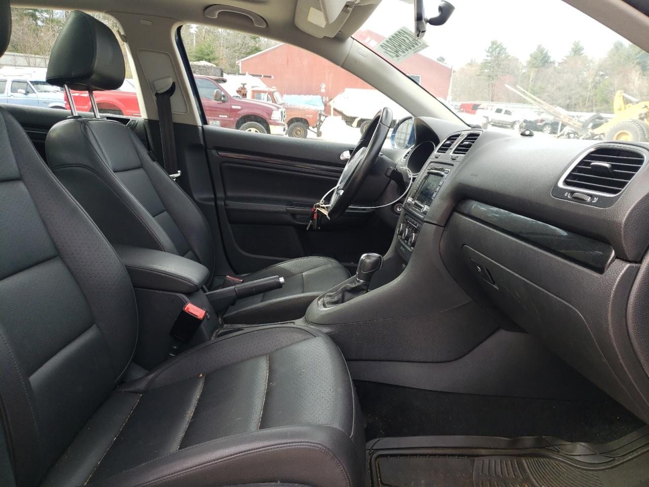 Photo 5 from auction – 2012 VOLKSWAGEN JETTA S with VIN 3VWPP7AJ4CM689985