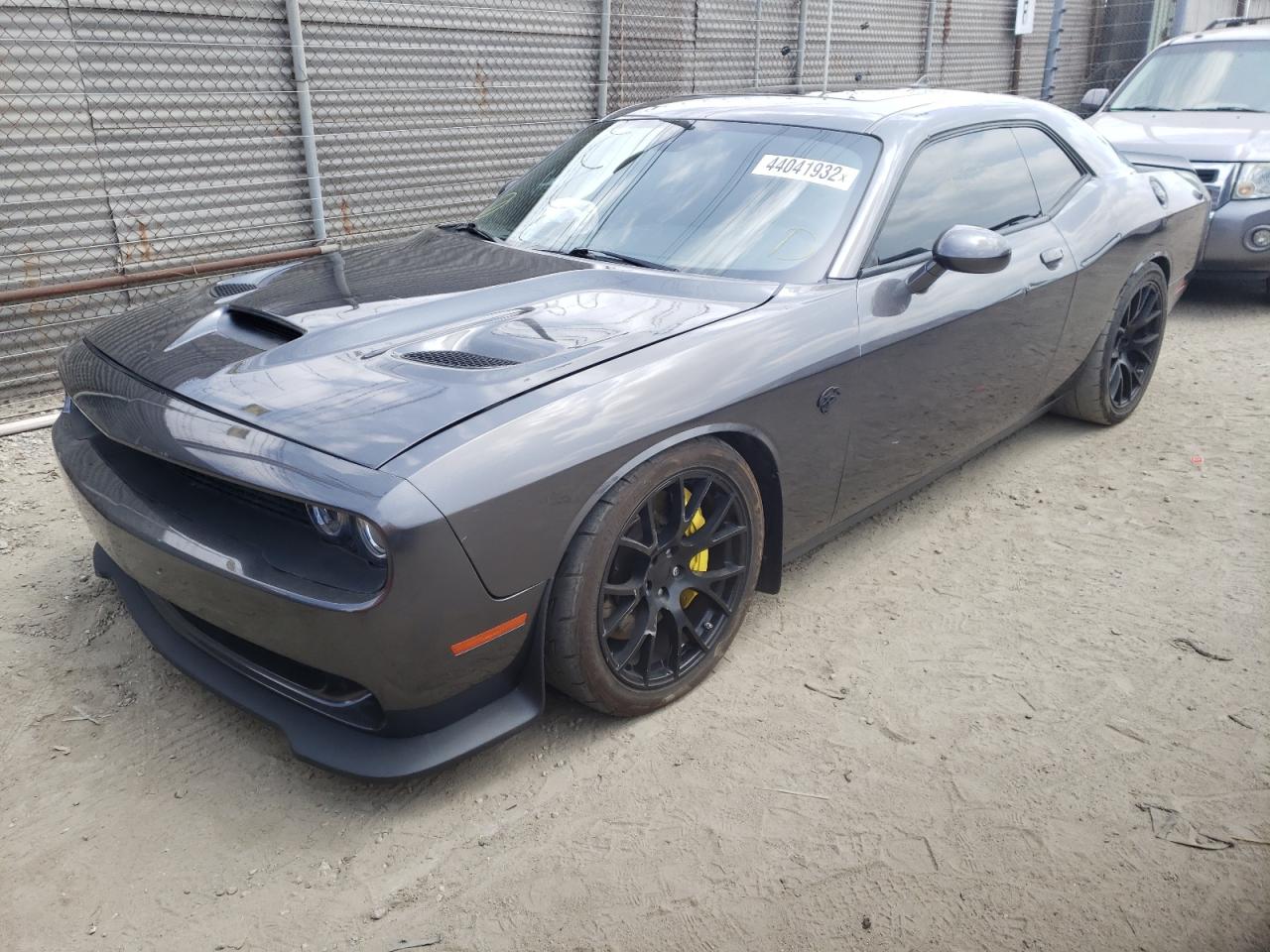 Photo 2 from auction – 2017 DODGE CHALLENGER with VIN 2C3CDZC92HH616892