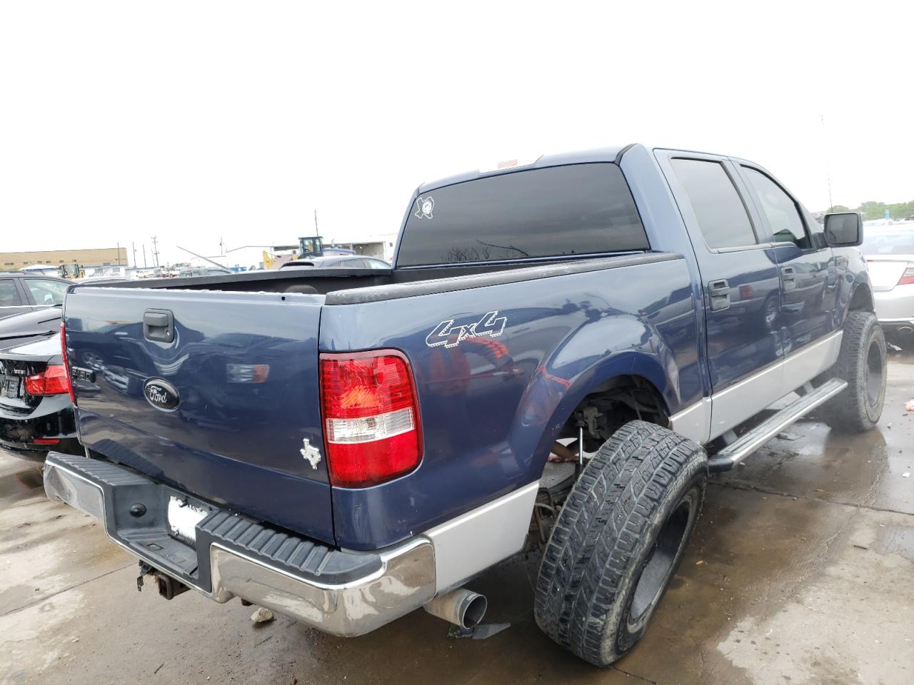 Photo 4 from auction – 2006 FORD F150 SUPER with VIN 1FTRW14W66KD53012