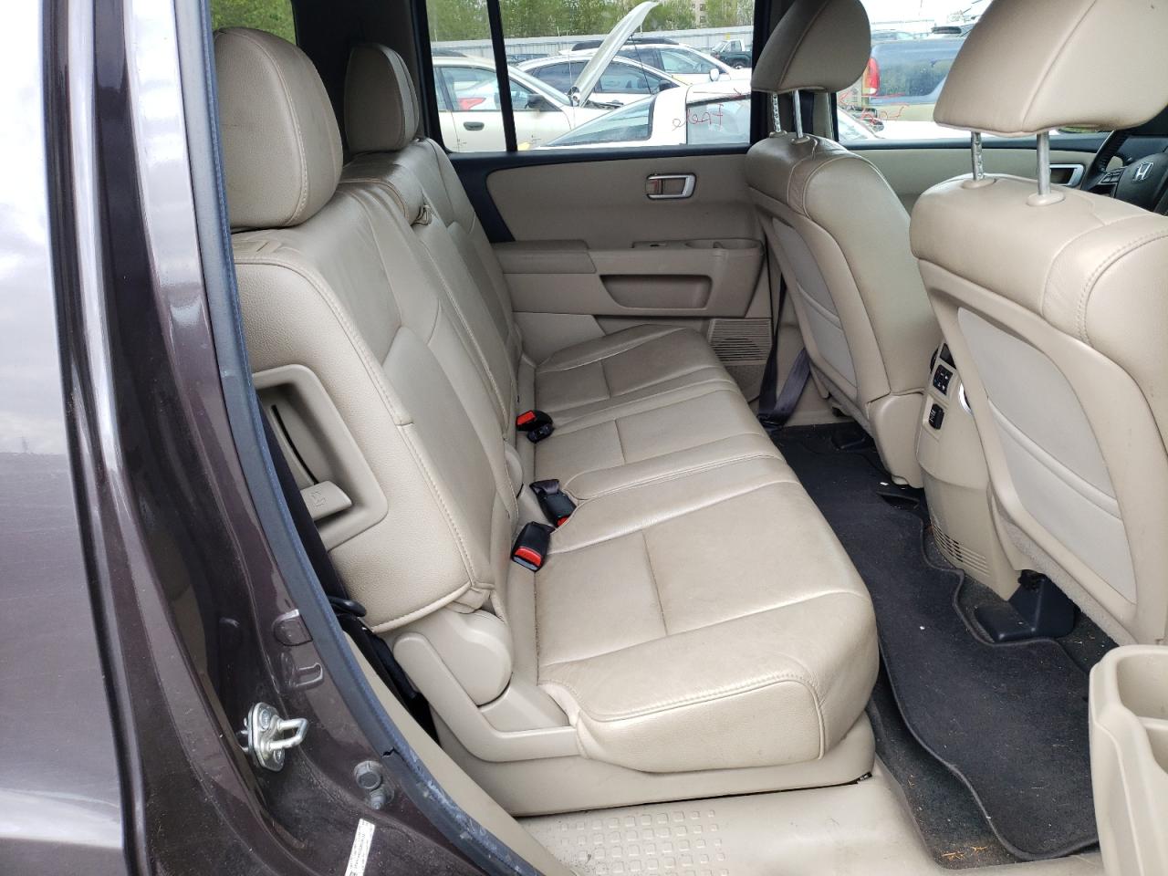 Photo 6 from auction – 2013 HONDA PILOT EXL with VIN 5FNYF4H53DB036135