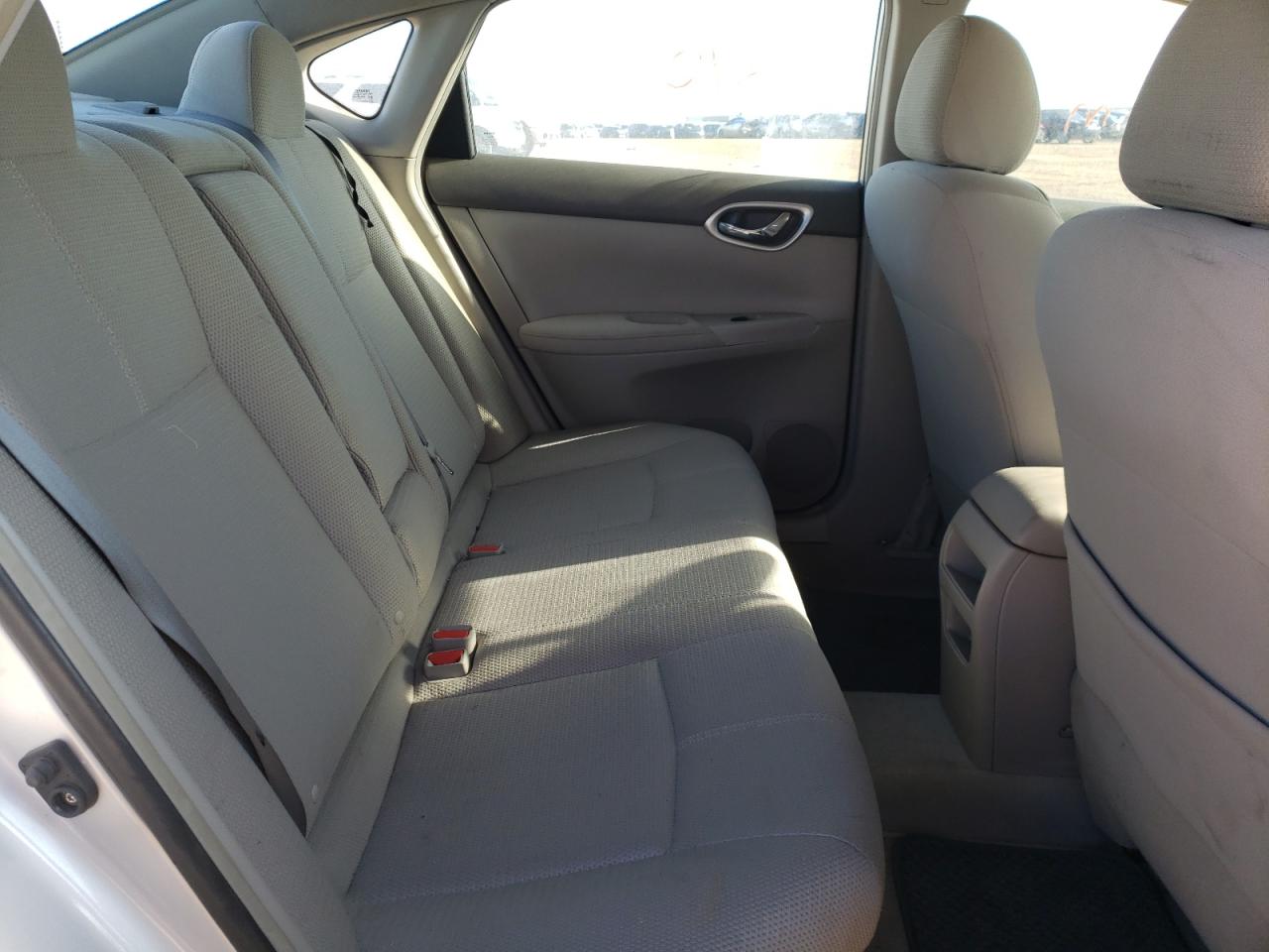 Photo 6 from auction – 2013 NISSAN SENTRA S with VIN 3N1AB7AP7DL644318