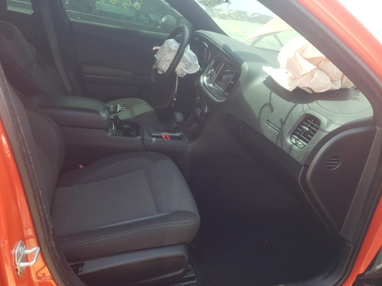 Photo 5 from auction – 2018 DODGE CHARGER SX with VIN 2C3CDXBG5JH226993