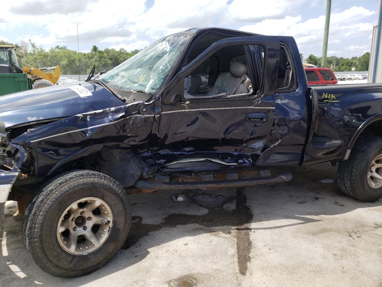 Photo 10 from auction – 2001 FORD F150 with VIN 2FTRX08L81CA82782