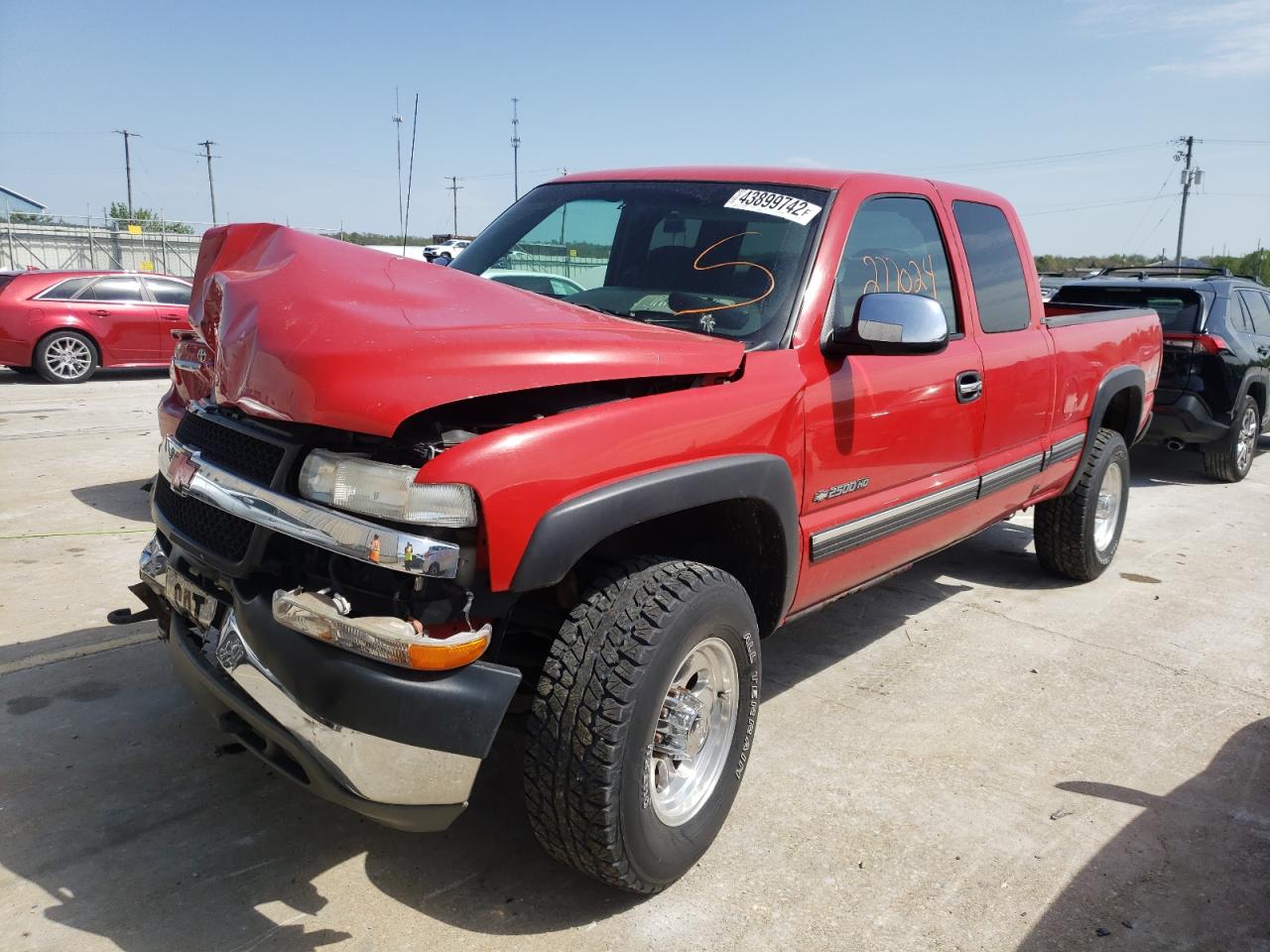Photo 2 from auction – 2001 CHEVROLET SILVERADO with VIN 1GCHK29U71E228323