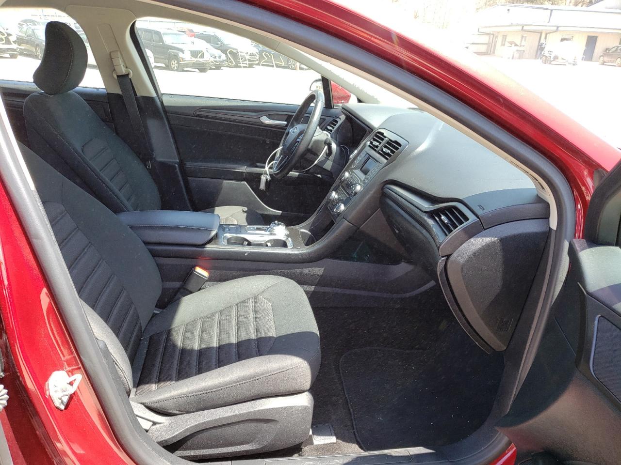Photo 5 from auction – 2018 FORD FUSION S with VIN 3FA6P0G76JR175238