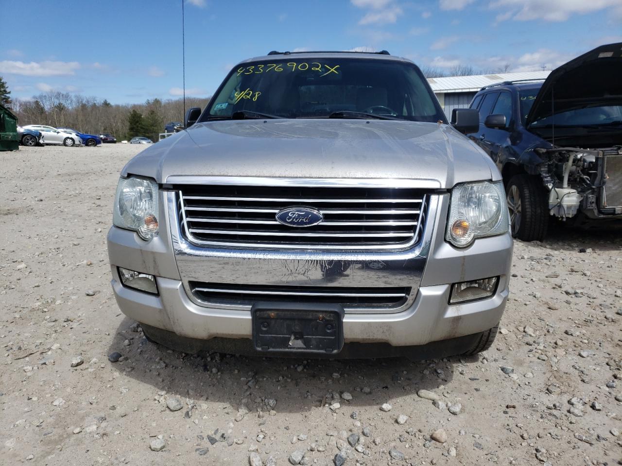 Photo 9 from auction – 2008 FORD EXPLORER with VIN 1FMEU73E58UA04202