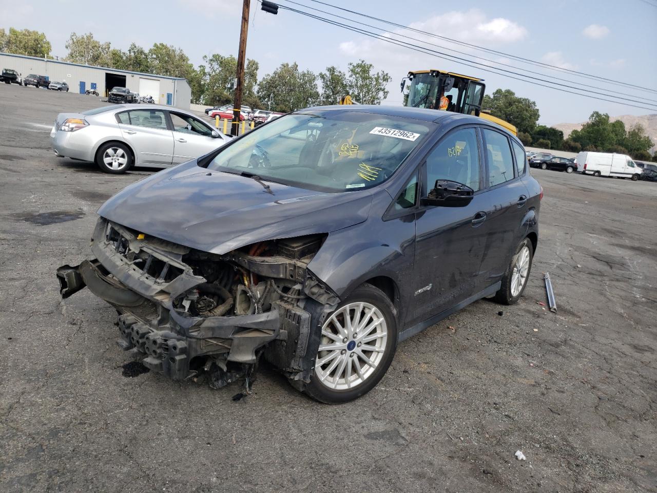 Photo 2 from auction – 2015 FORD C-MAX SE with VIN 1FADP5AU8FL117169