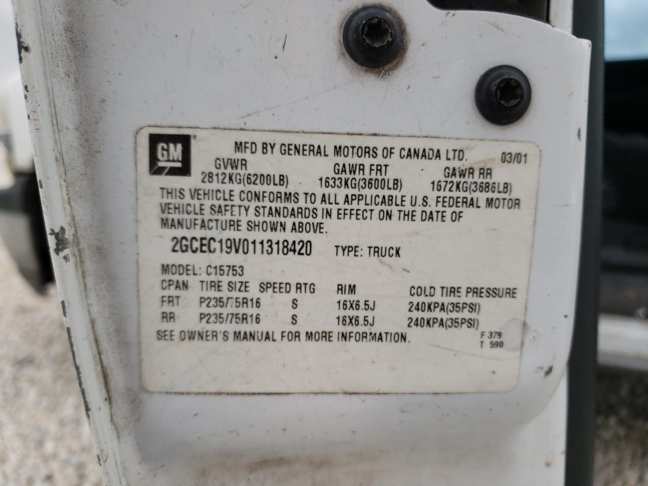 Photo 10 from auction – 2001 CHEVROLET SILVERADO with VIN 2GCEC19V011318420