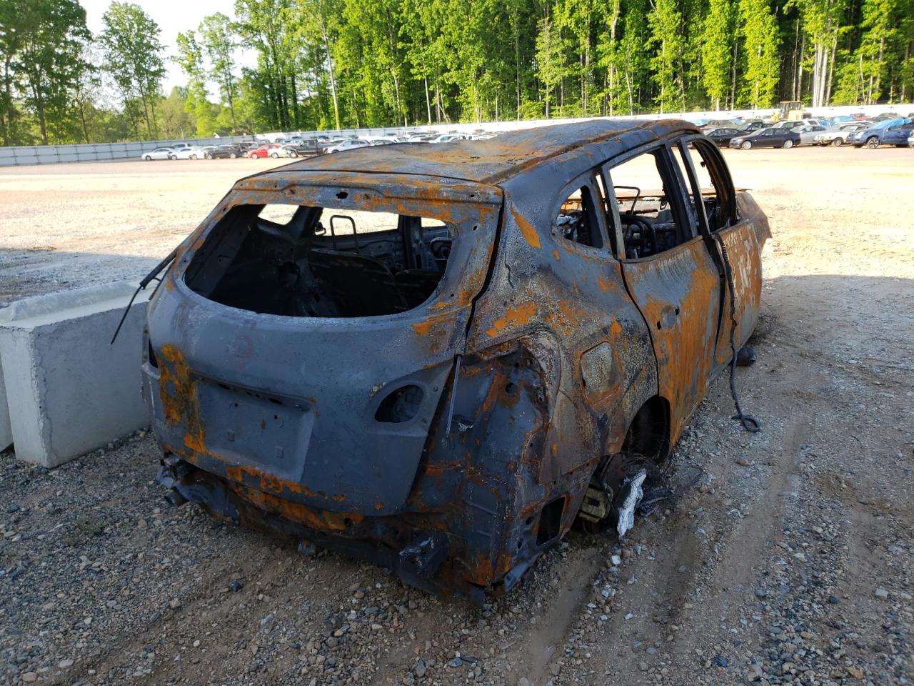 Photo 4 from auction – 2012 NISSAN ROGUE S with VIN JN8AS5MV6CW701522