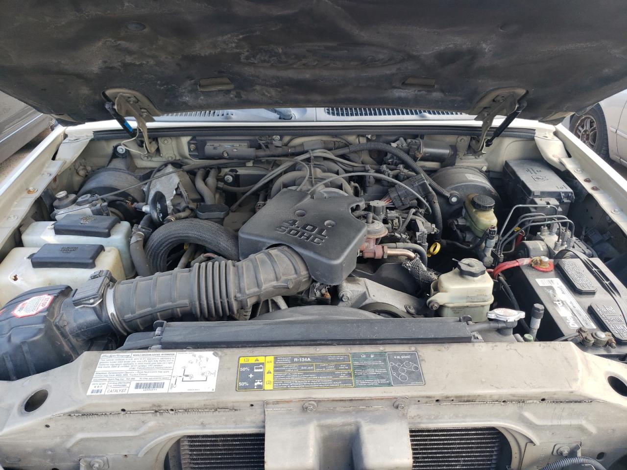 Photo 7 from auction – 2003 FORD EXPLORER S with VIN 1FMZU67E33UC40099