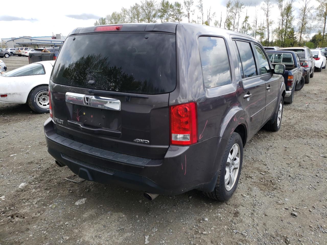 Photo 4 from auction – 2013 HONDA PILOT EXL with VIN 5FNYF4H53DB036135