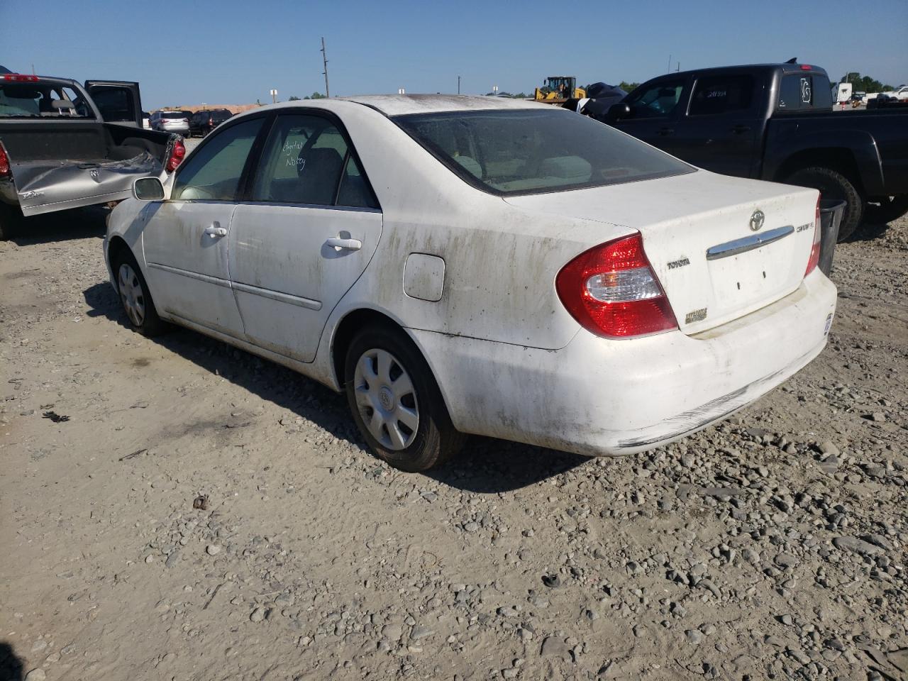 Photo 3 from auction – 2002 TOYOTA CAMRY LE with VIN 4T1BE32K22U059195
